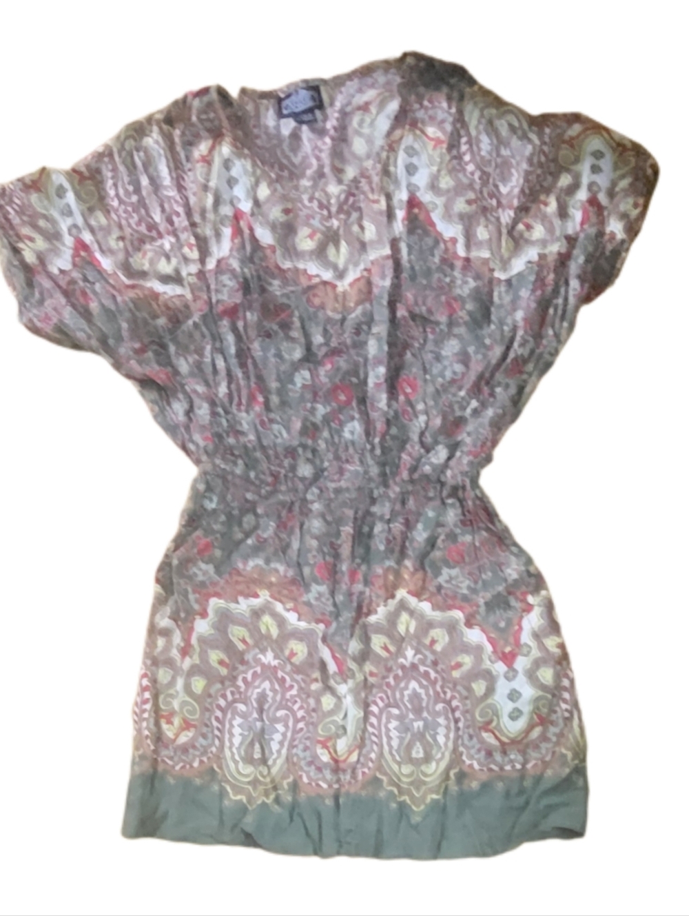 Angie boho-style Dress With Pockets featuring a soft, earthy paisley print.